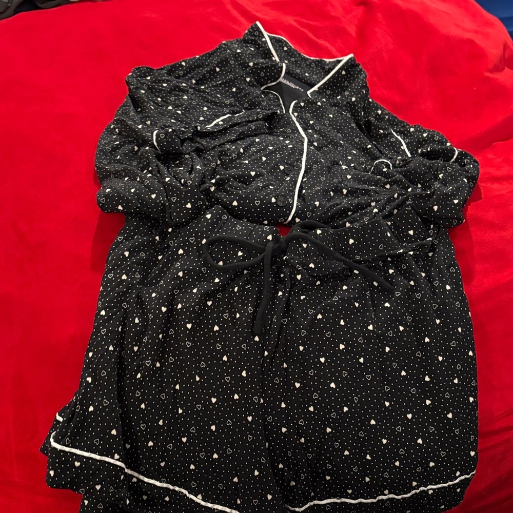 Victoria's Secret Black and White Star Pajama Set
